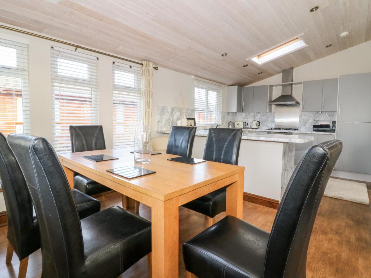 Oakwood Lodge York Luaran gambar
