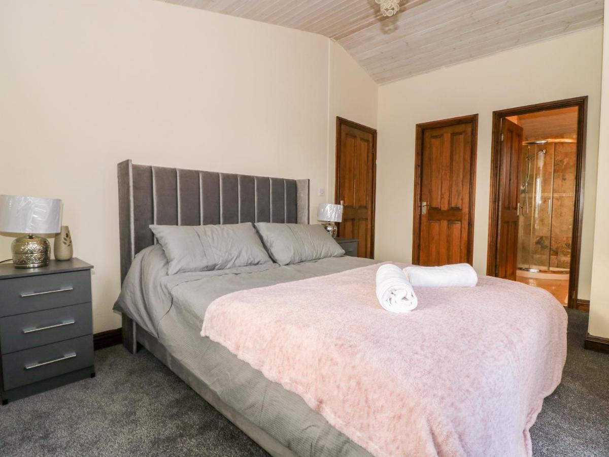 Oakwood Lodge York Luaran gambar