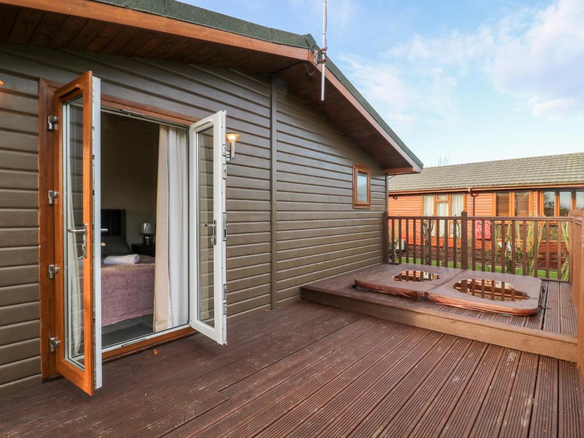 Oakwood Lodge York Luaran gambar
